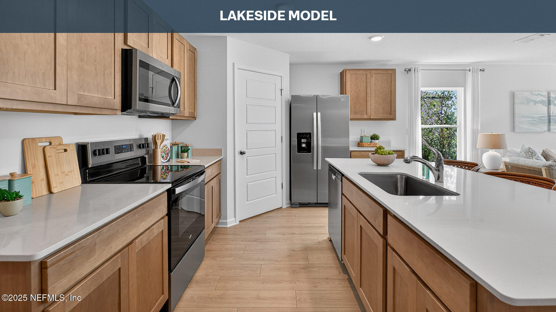 4360 WHITE IBIS Lane