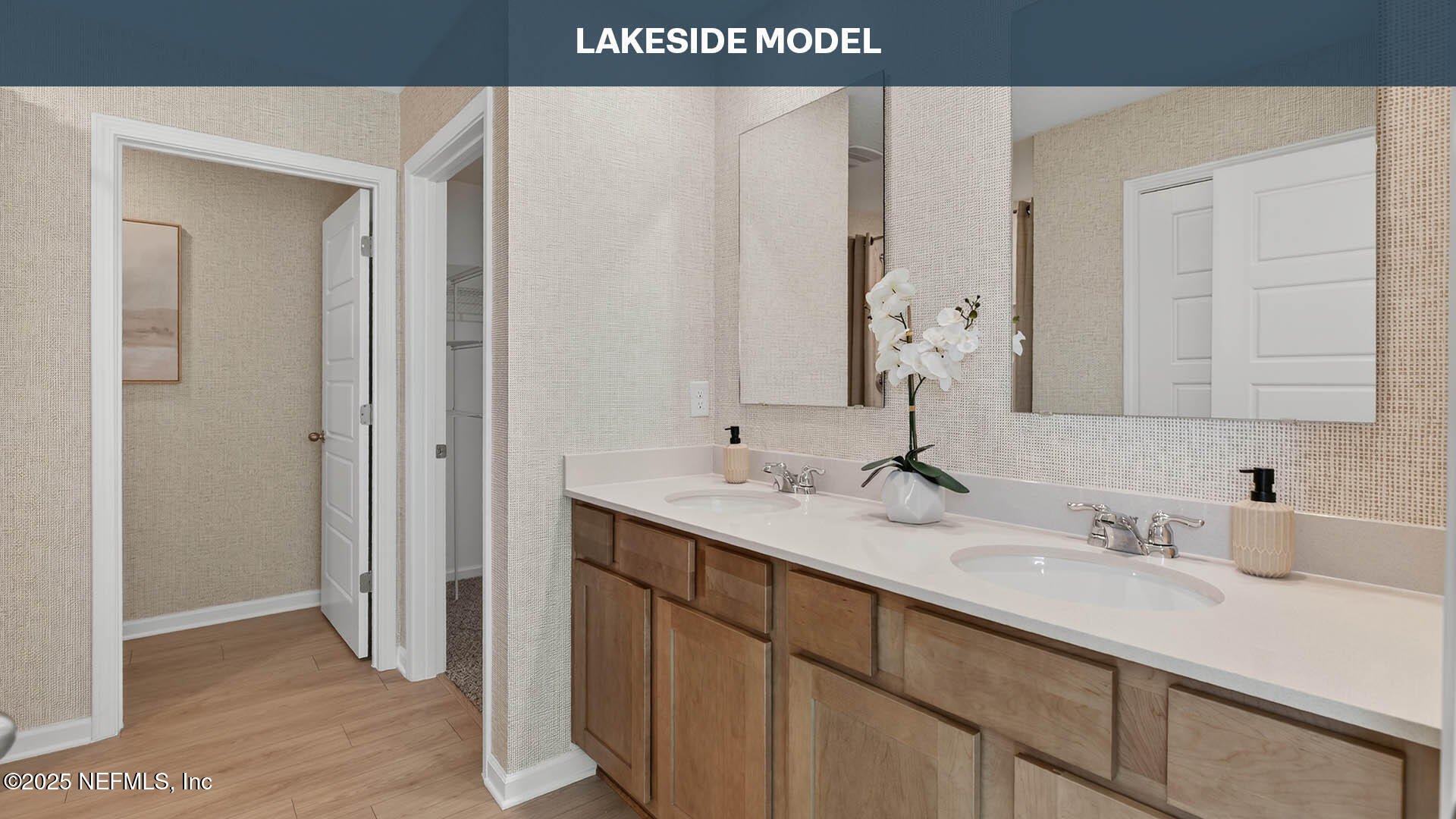4360 WHITE IBIS Lane