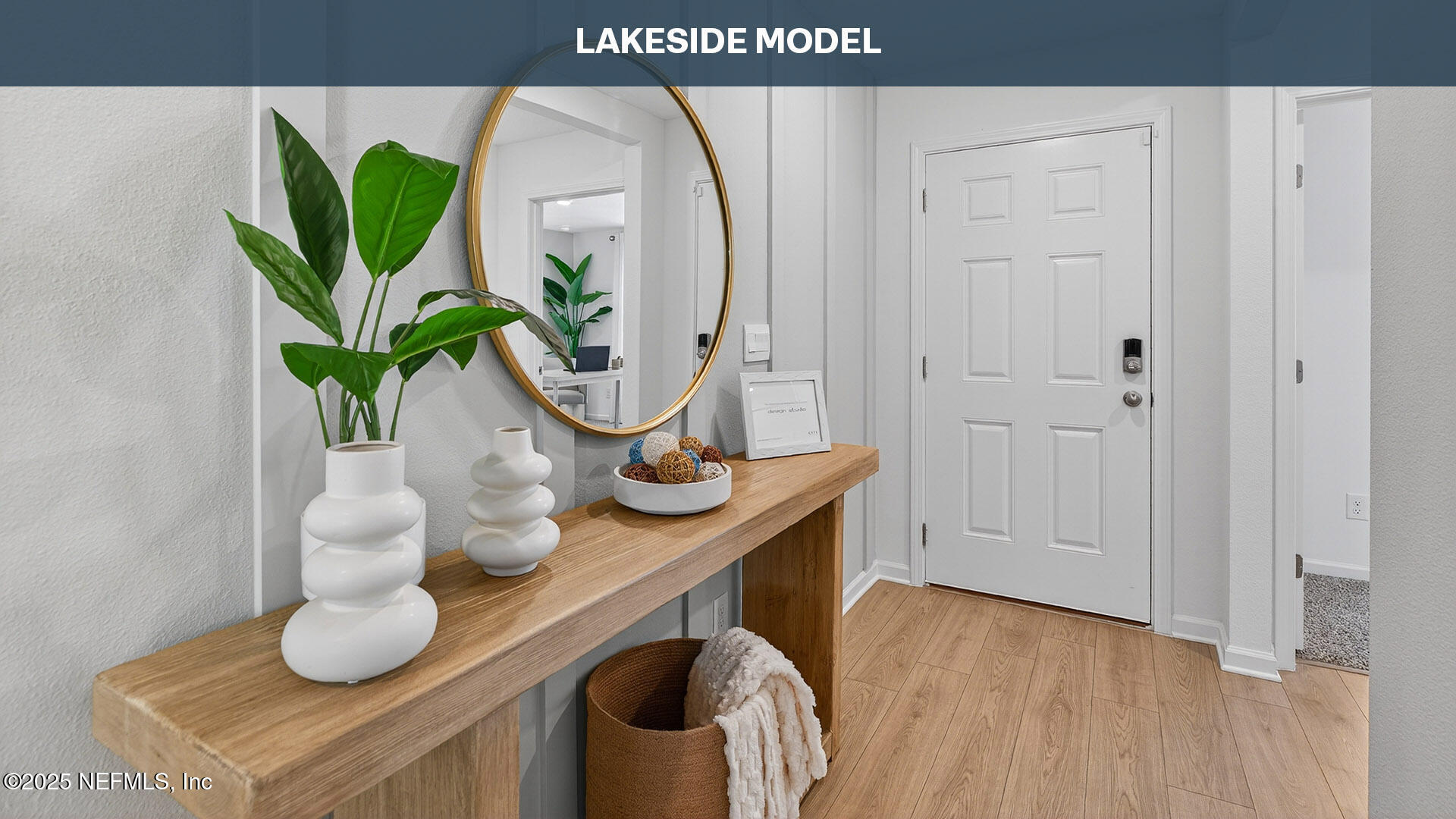 4360 WHITE IBIS Lane