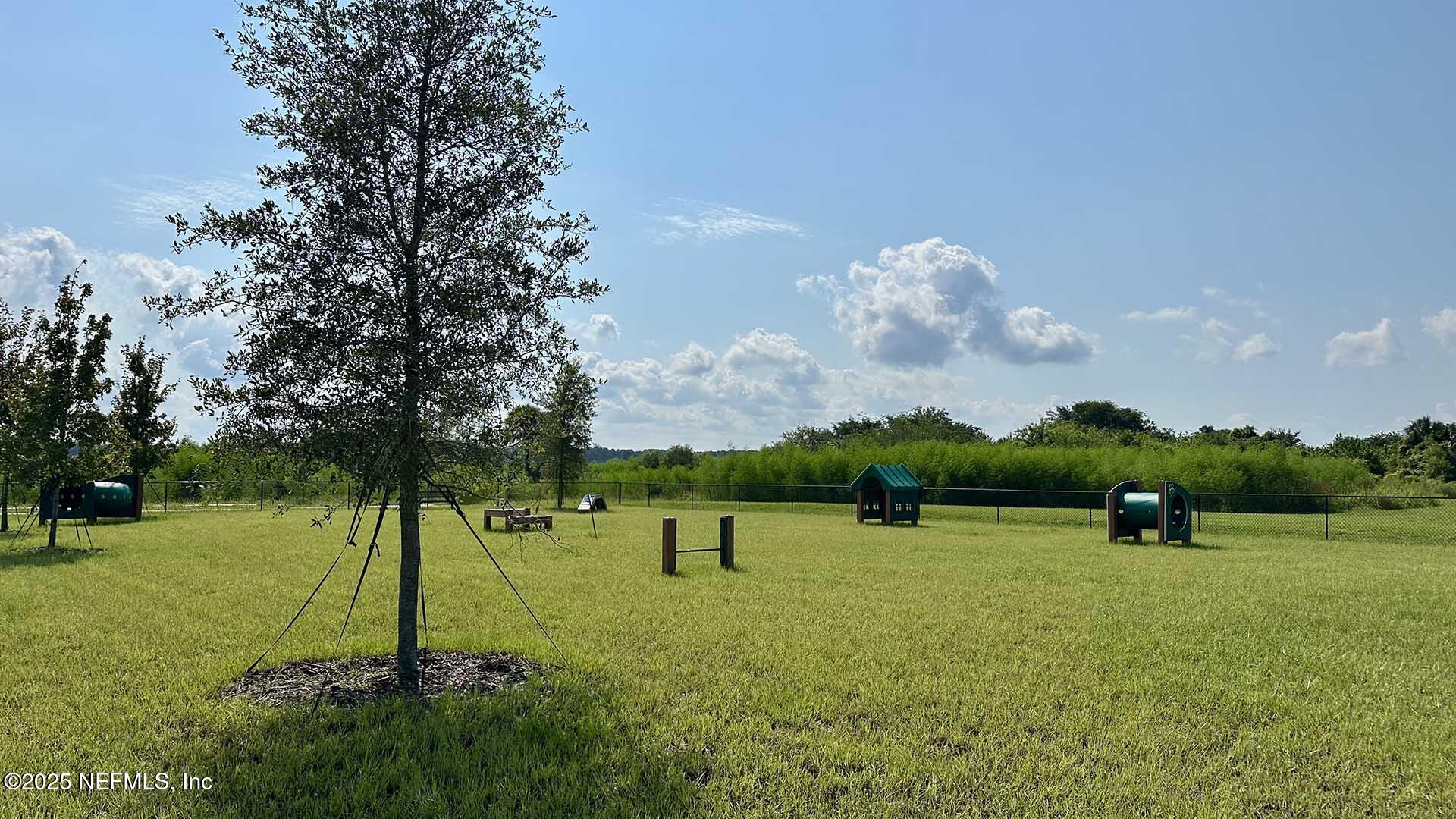 4360 WHITE IBIS Lane