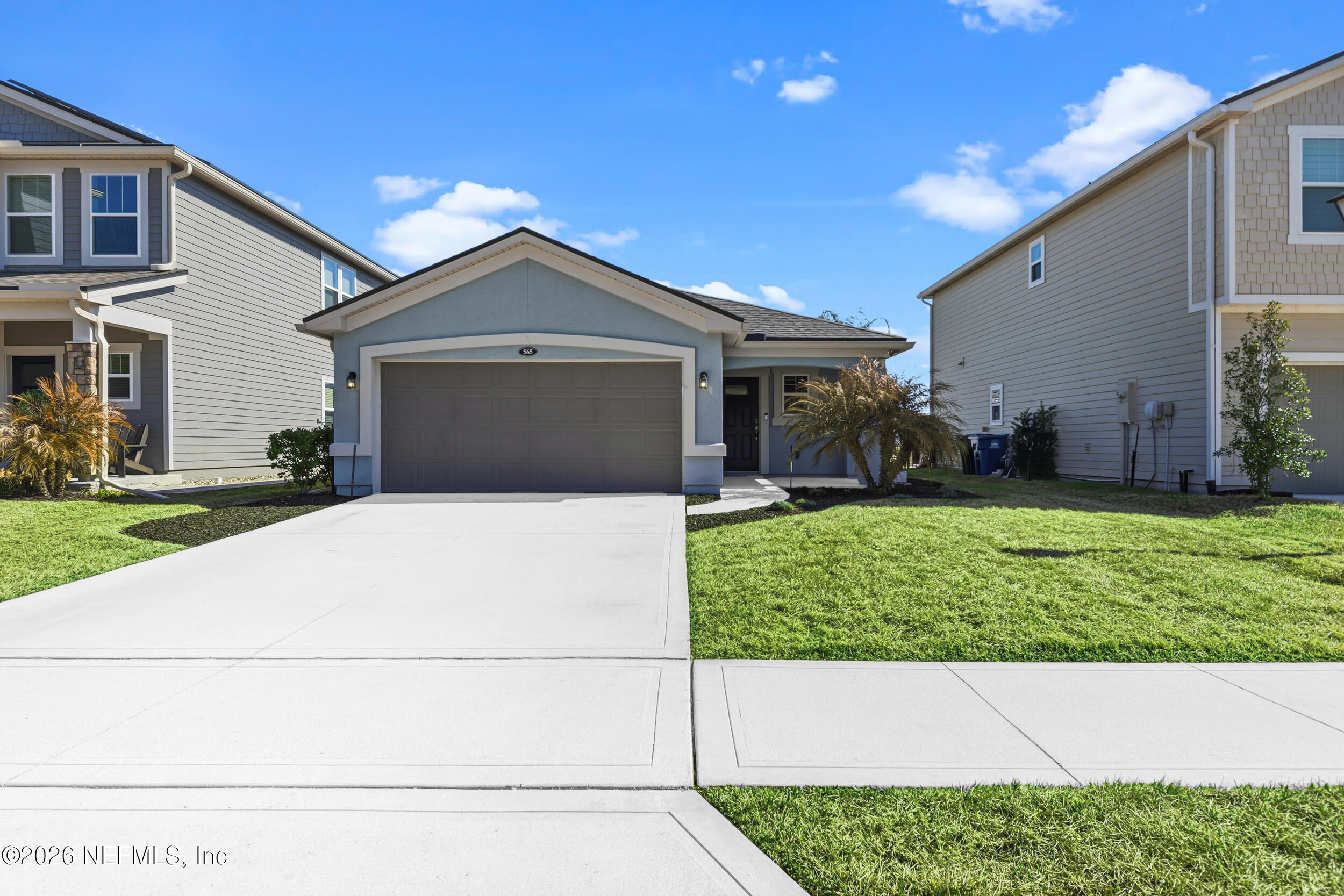 565 CHANDLER Drive, St. Johns
