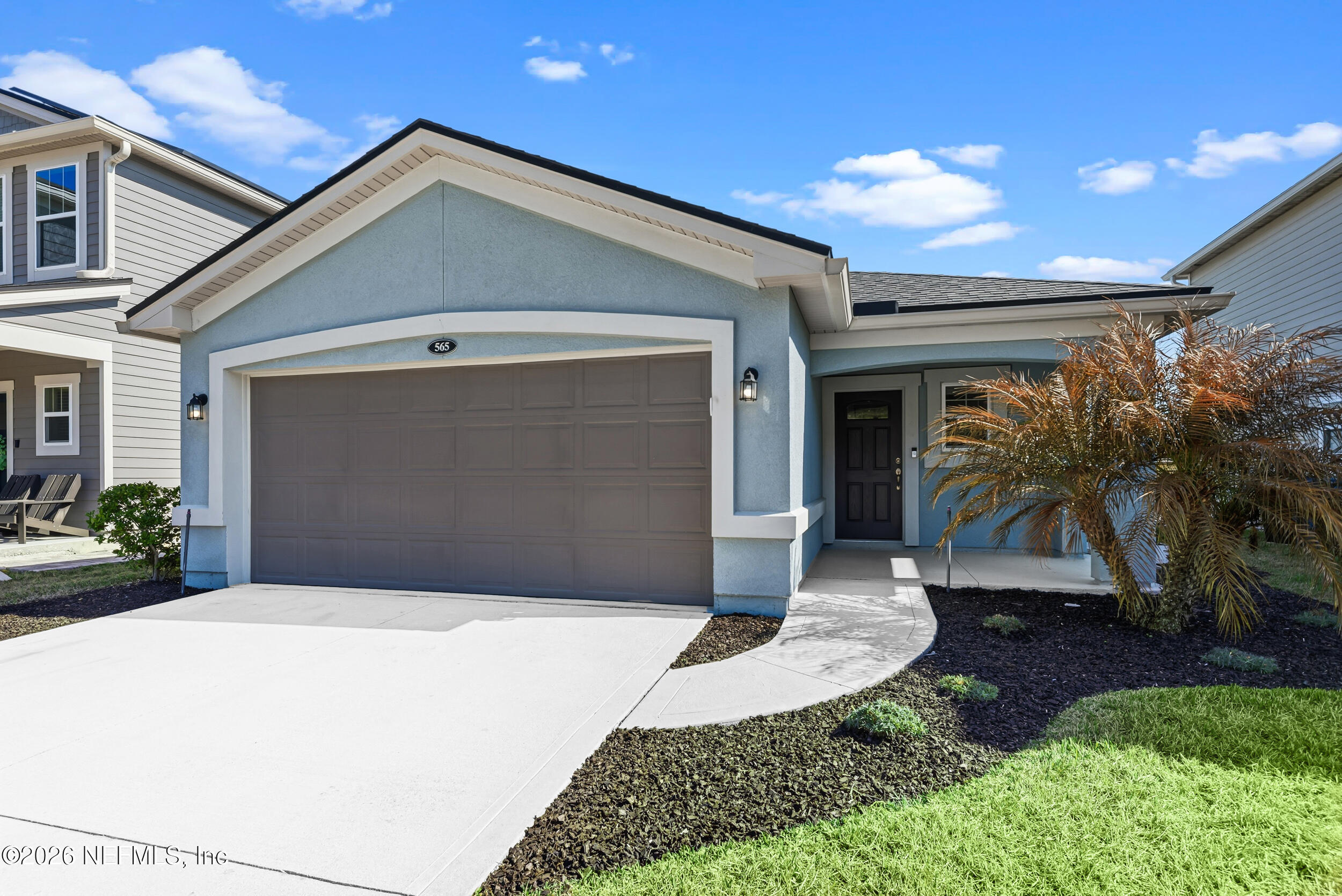 565 CHANDLER Drive, St. Johns
