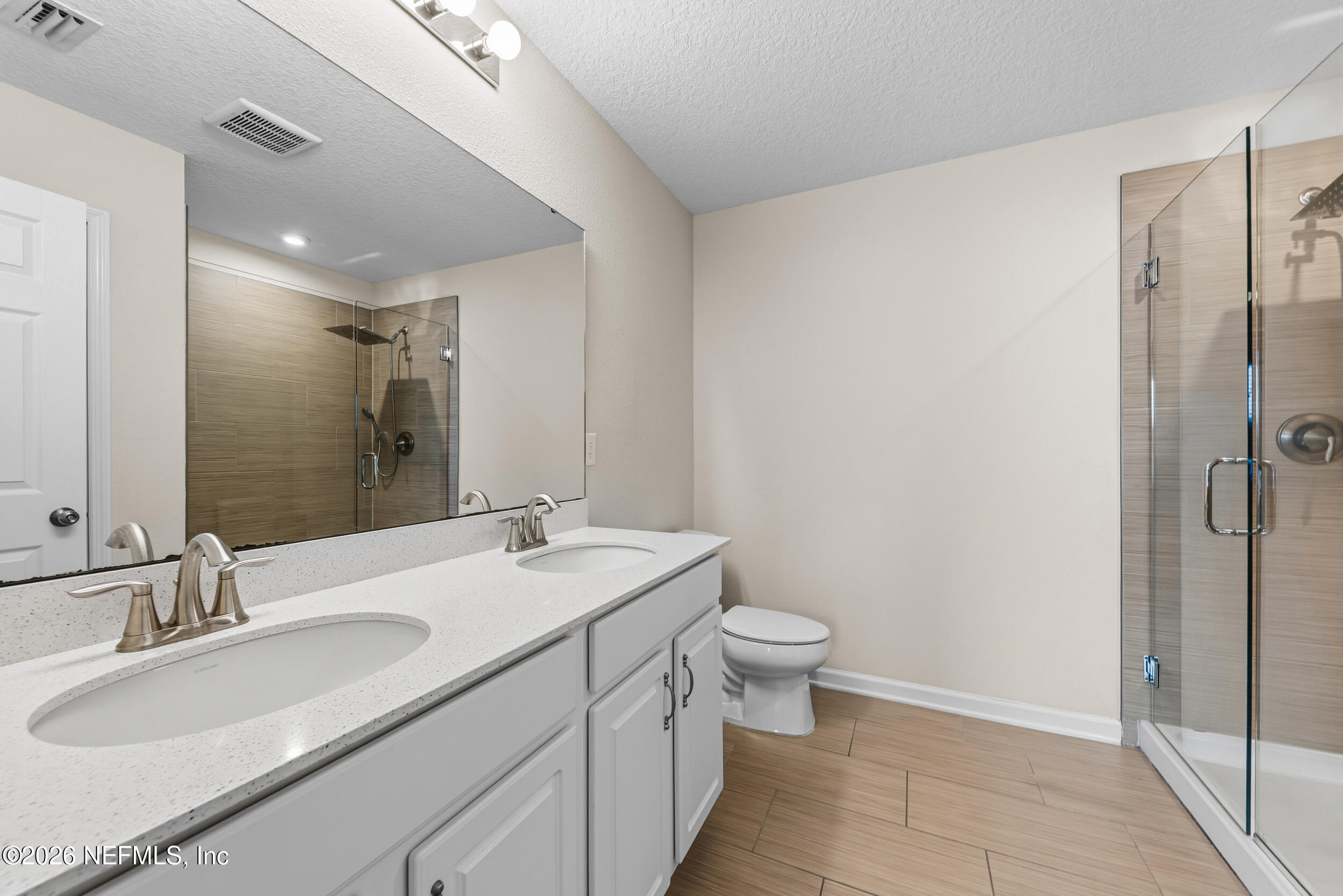 565 CHANDLER Drive, St. Johns