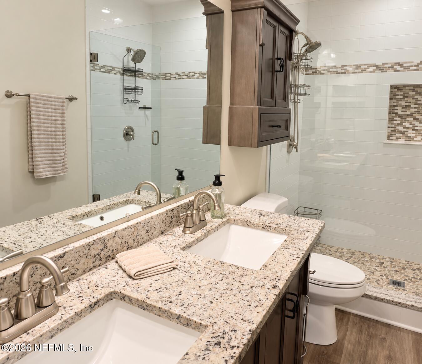 2924 GUAVA Court