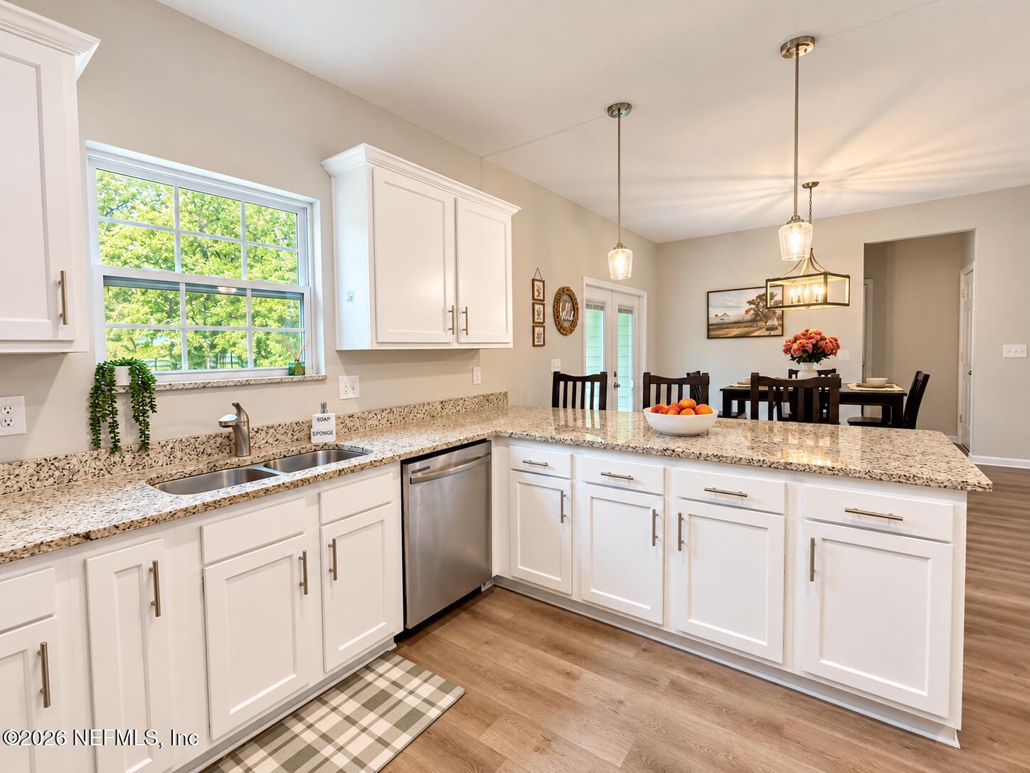 2924 GUAVA Court