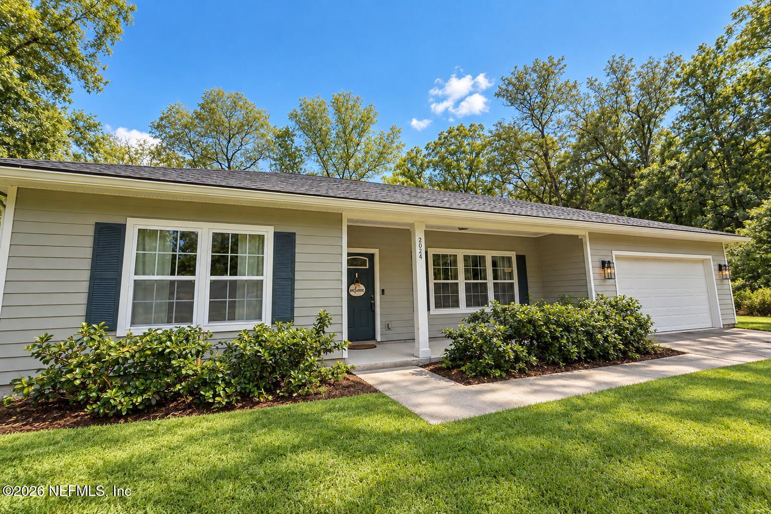 2924 GUAVA Court