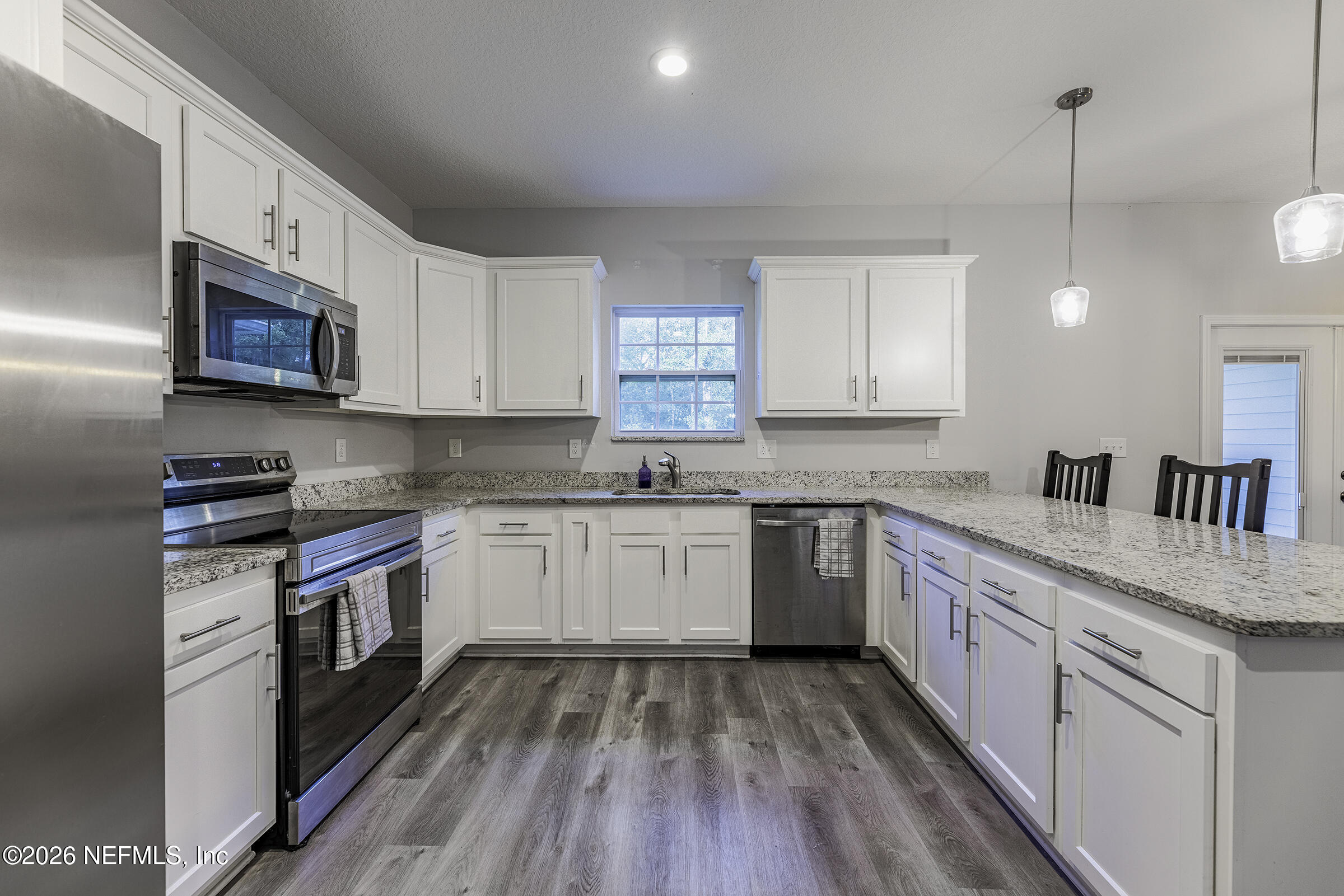 2924 GUAVA Court