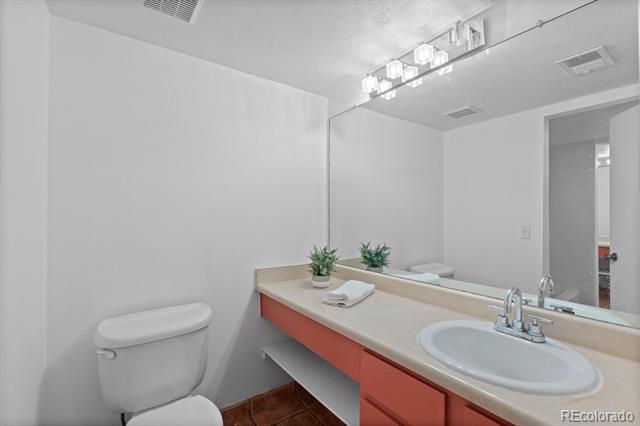 4896 S Dudley Street Unit: 5-8