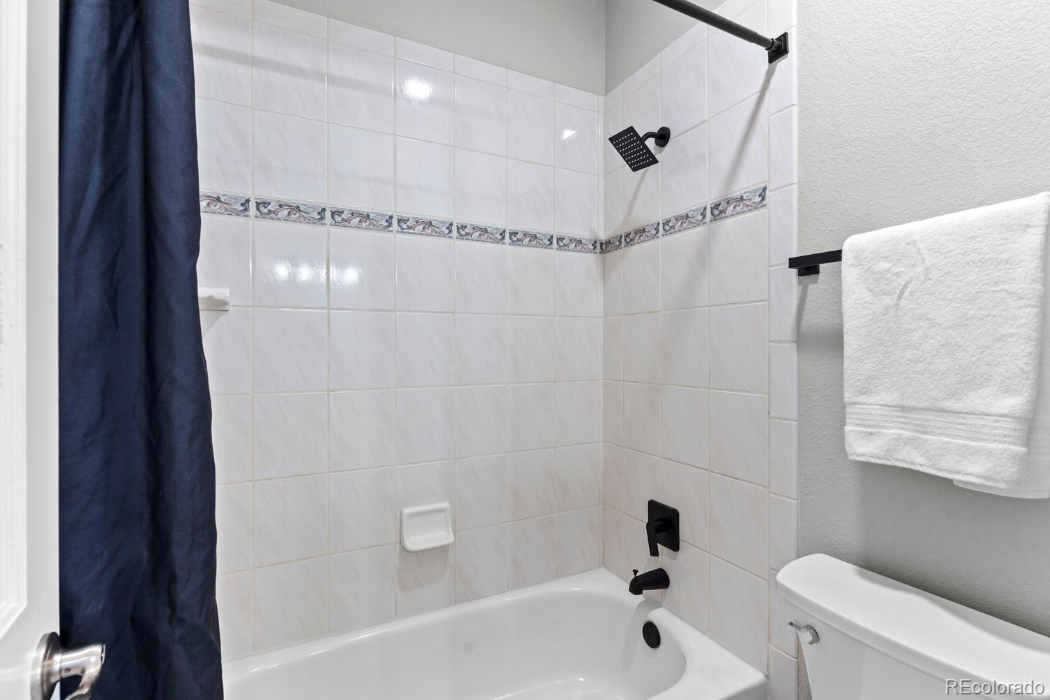 5986 Saddle Creek Trail