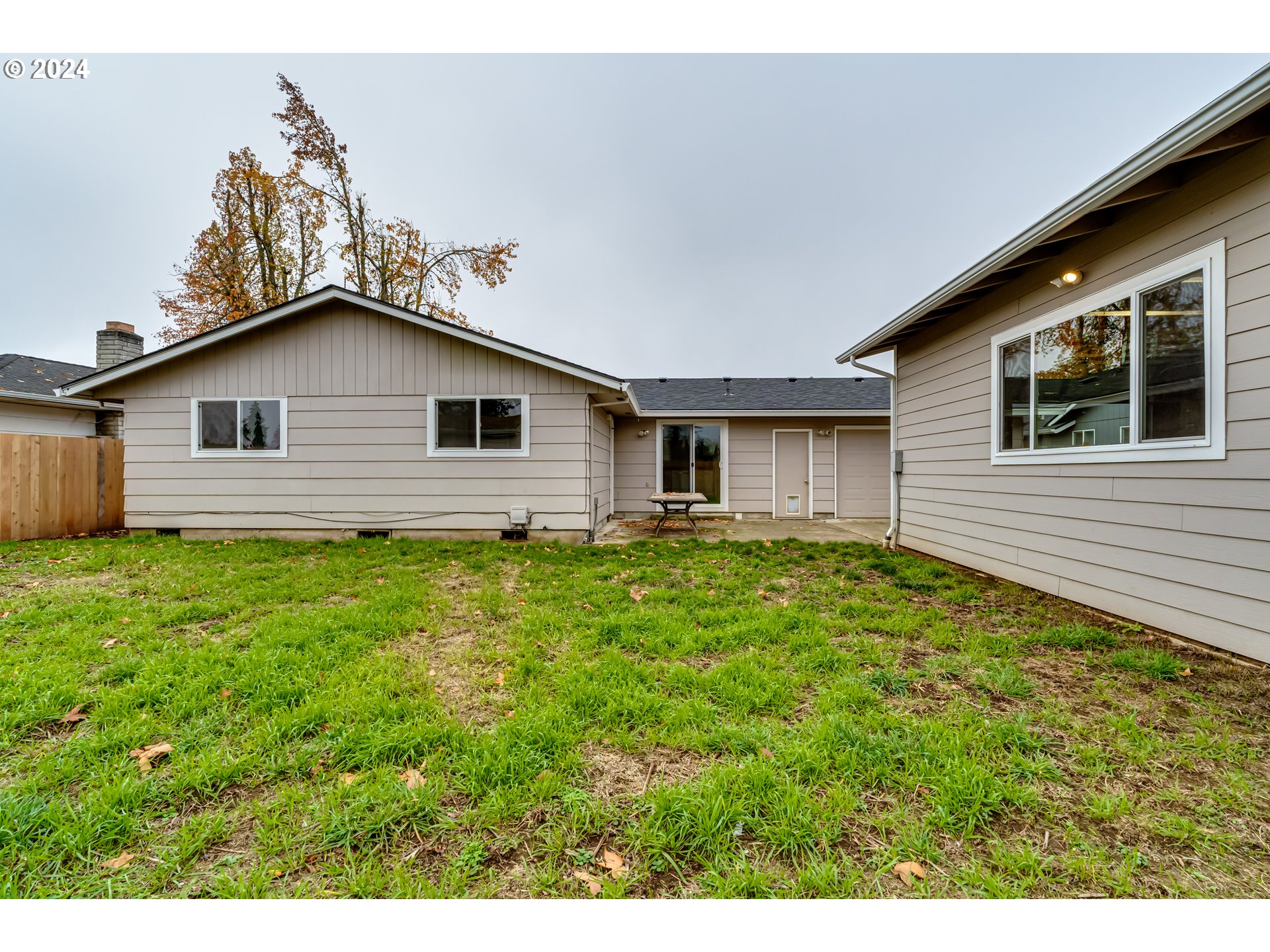 1047 55TH PL