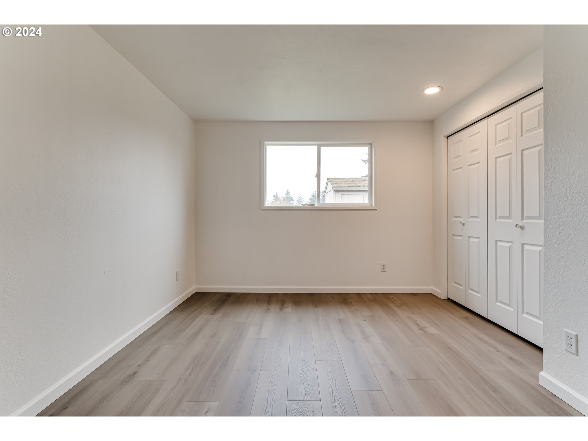 1047 55TH PL