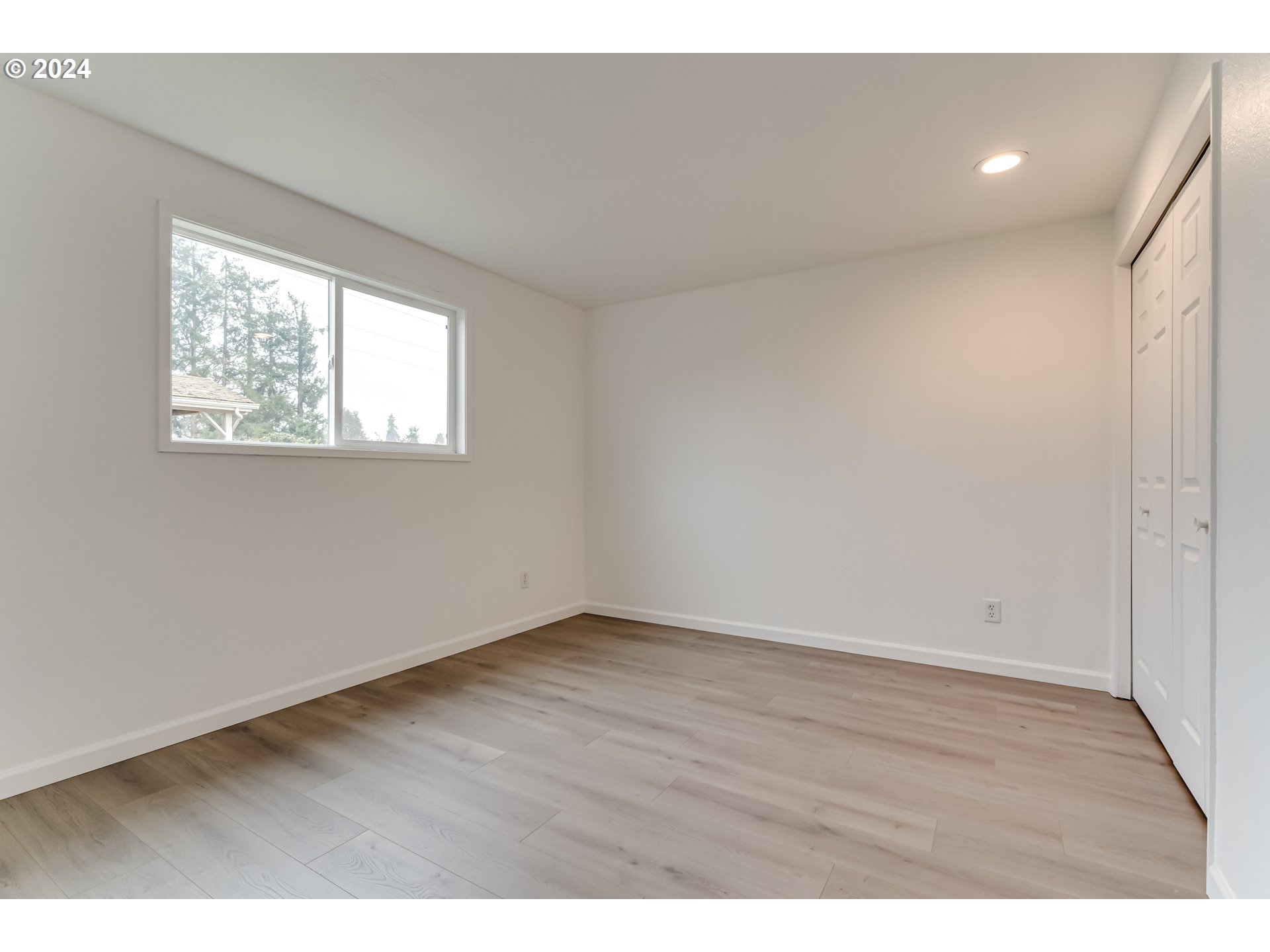 1047 55TH PL