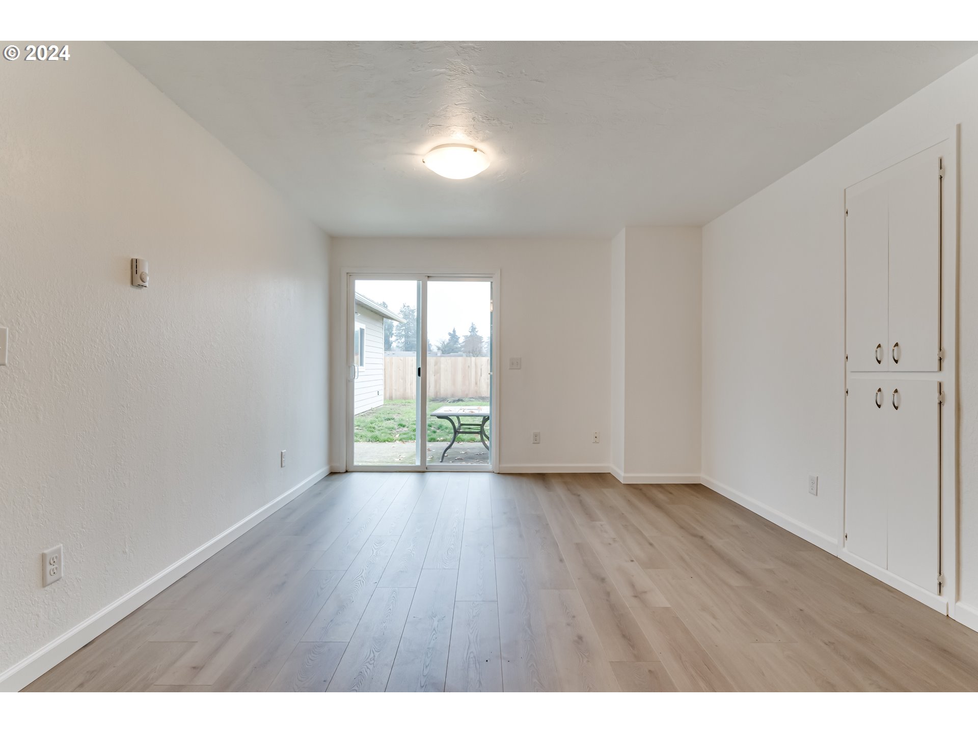 1047 55TH PL