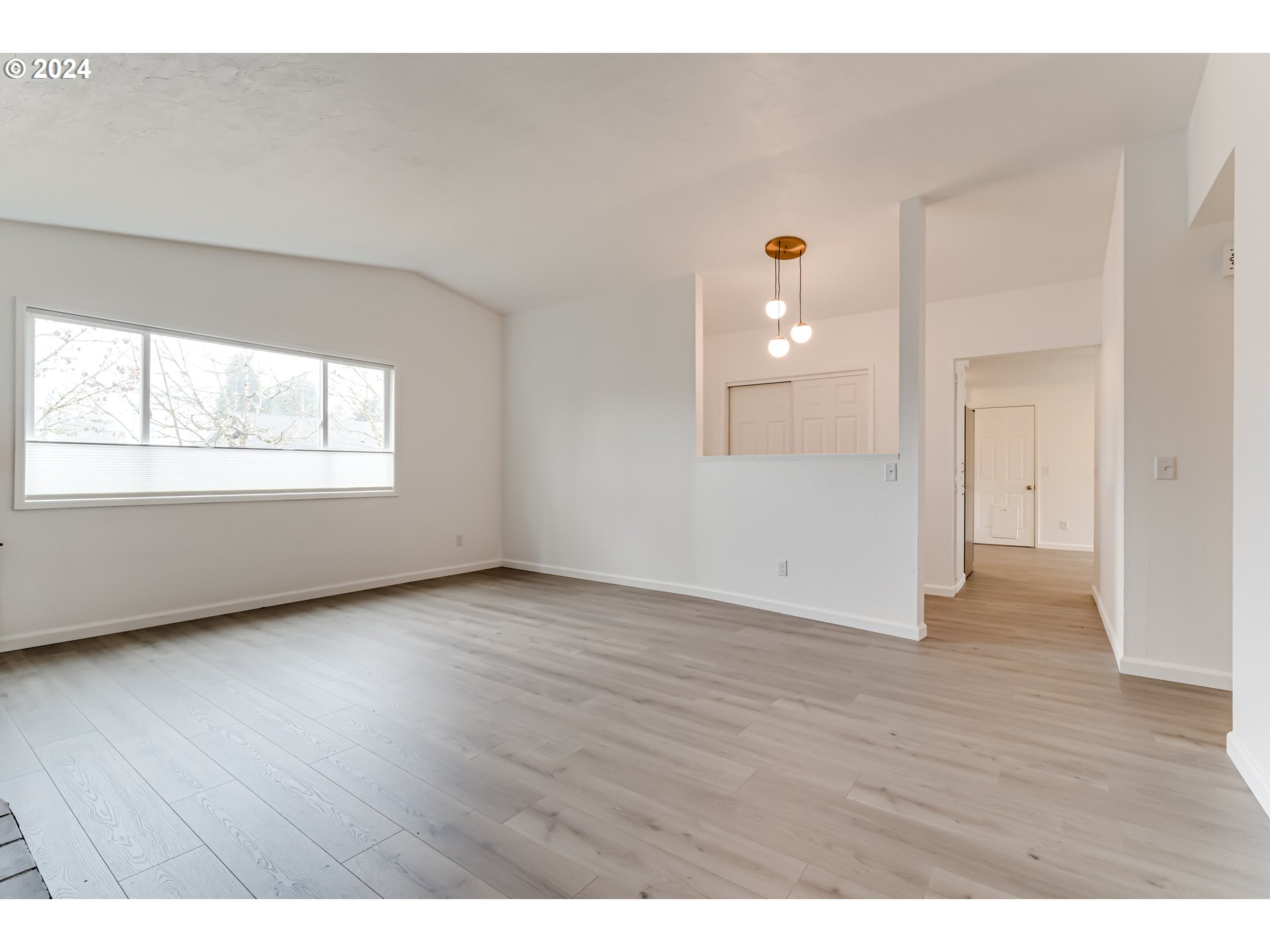 1047 55TH PL
