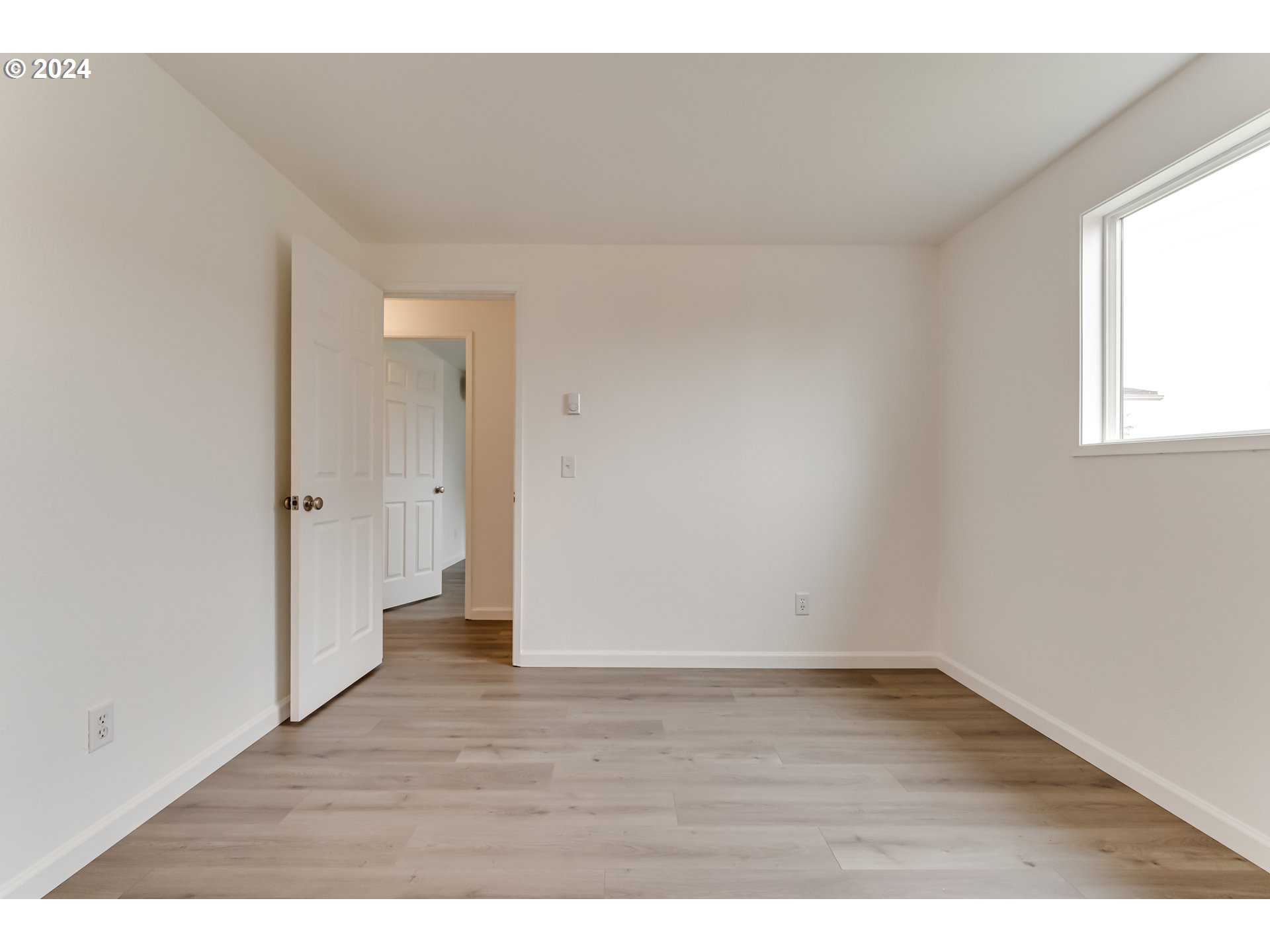 1047 55TH PL