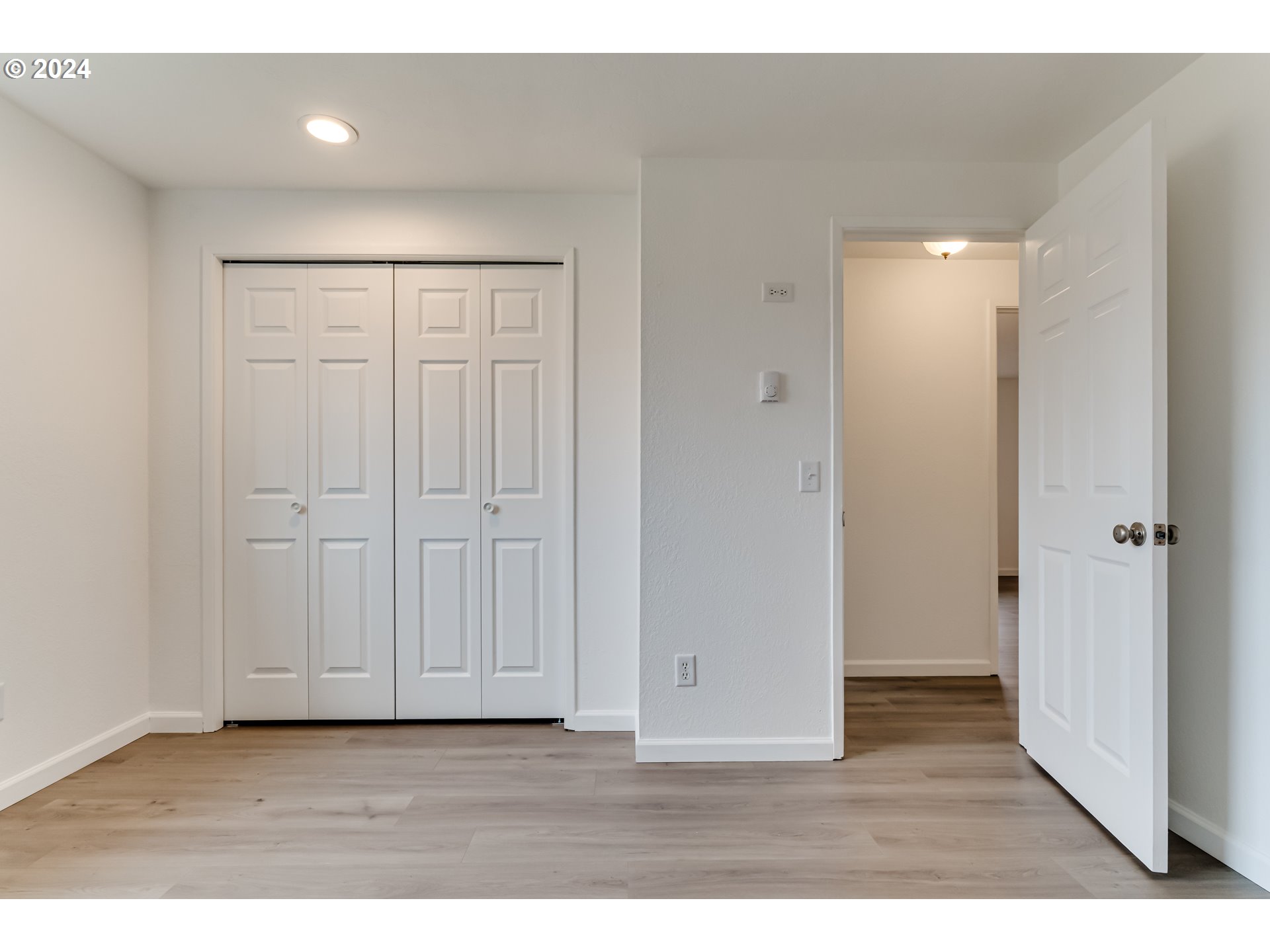 1047 55TH PL