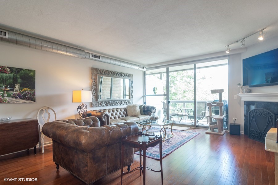 1228 Emerson Street Unit: 209