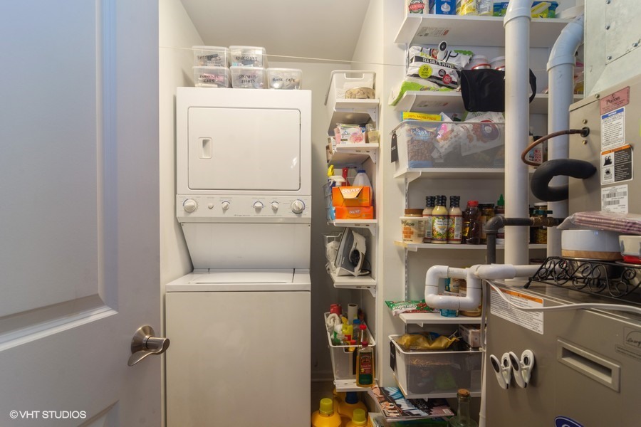 1228 Emerson Street Unit: 209