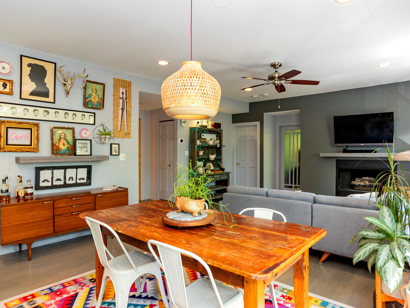 7300 N Wolcott Avenue Unit: 201
