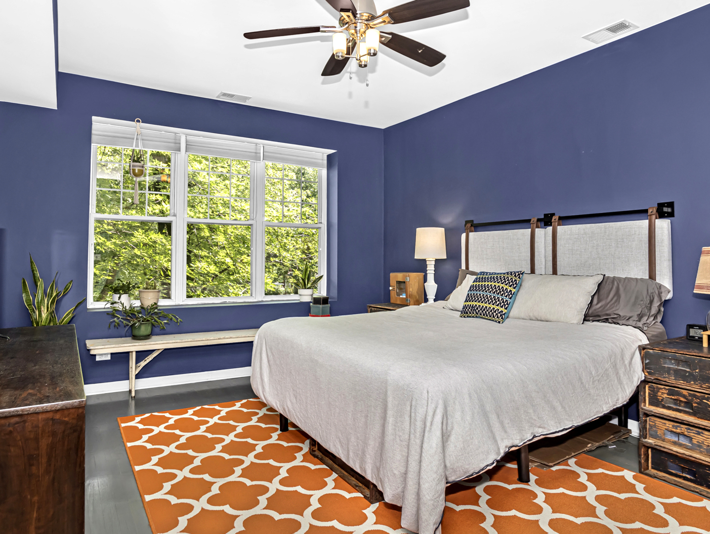 7300 N Wolcott Avenue Unit: 201