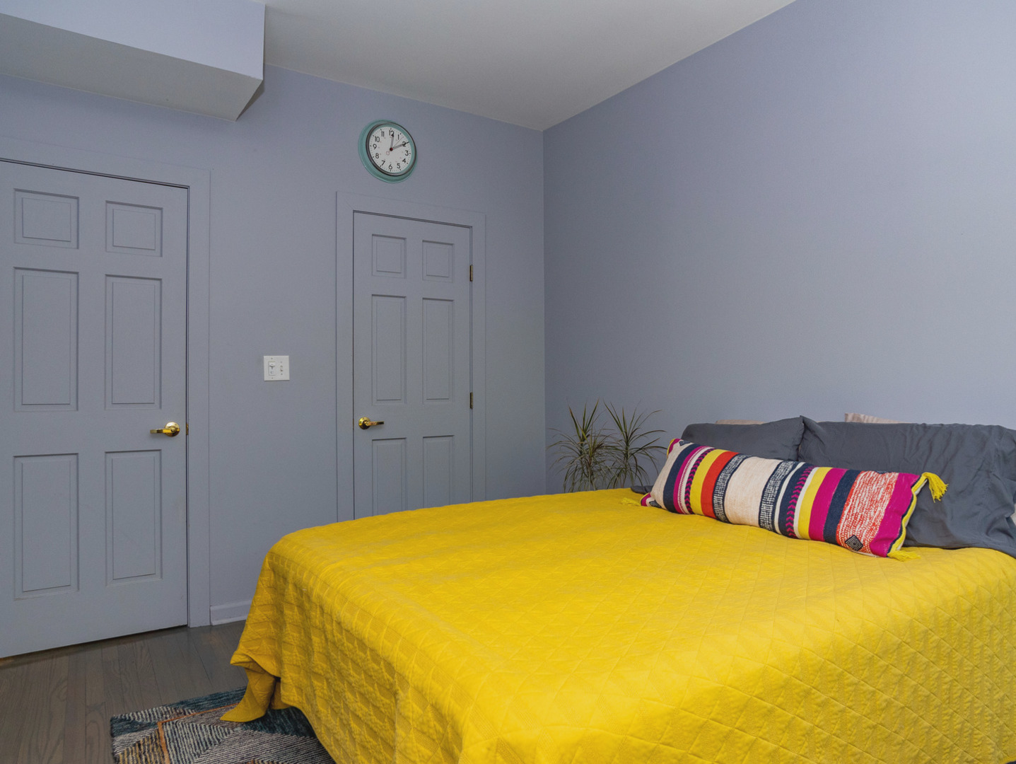 7300 N Wolcott Avenue Unit: 201