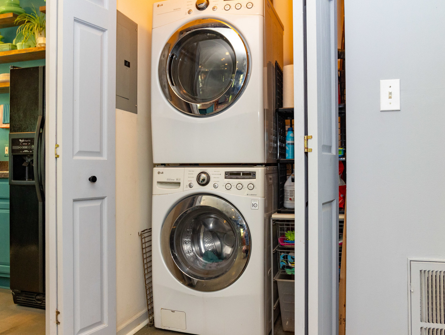 7300 N Wolcott Avenue Unit: 201