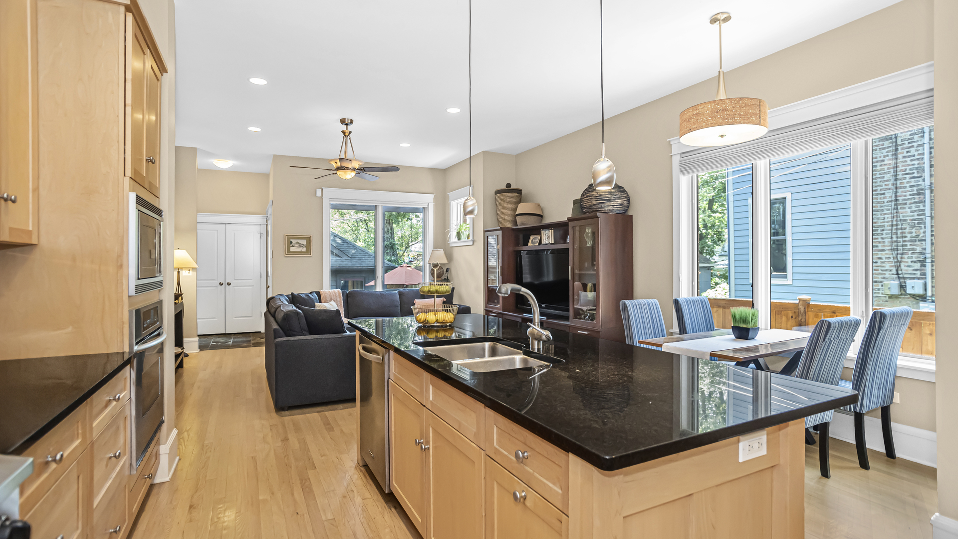 2014 HARRISON Street