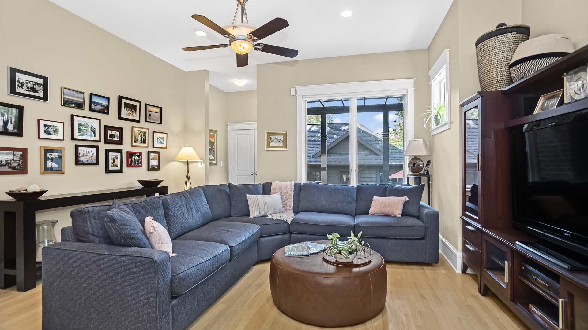 2014 HARRISON Street