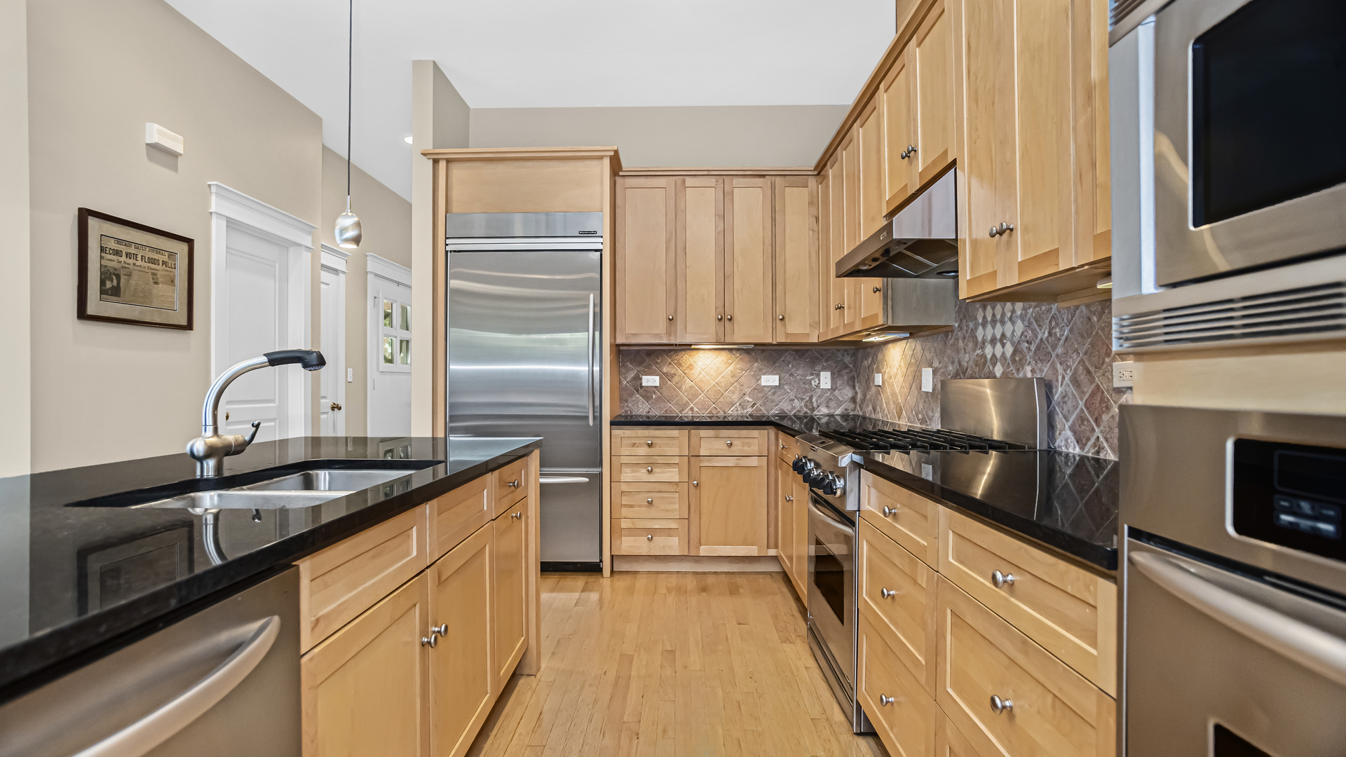 2014 HARRISON Street