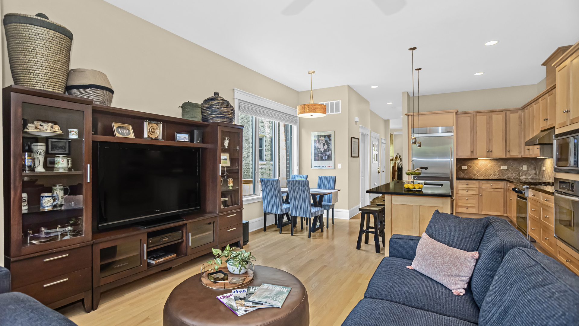 2014 HARRISON Street