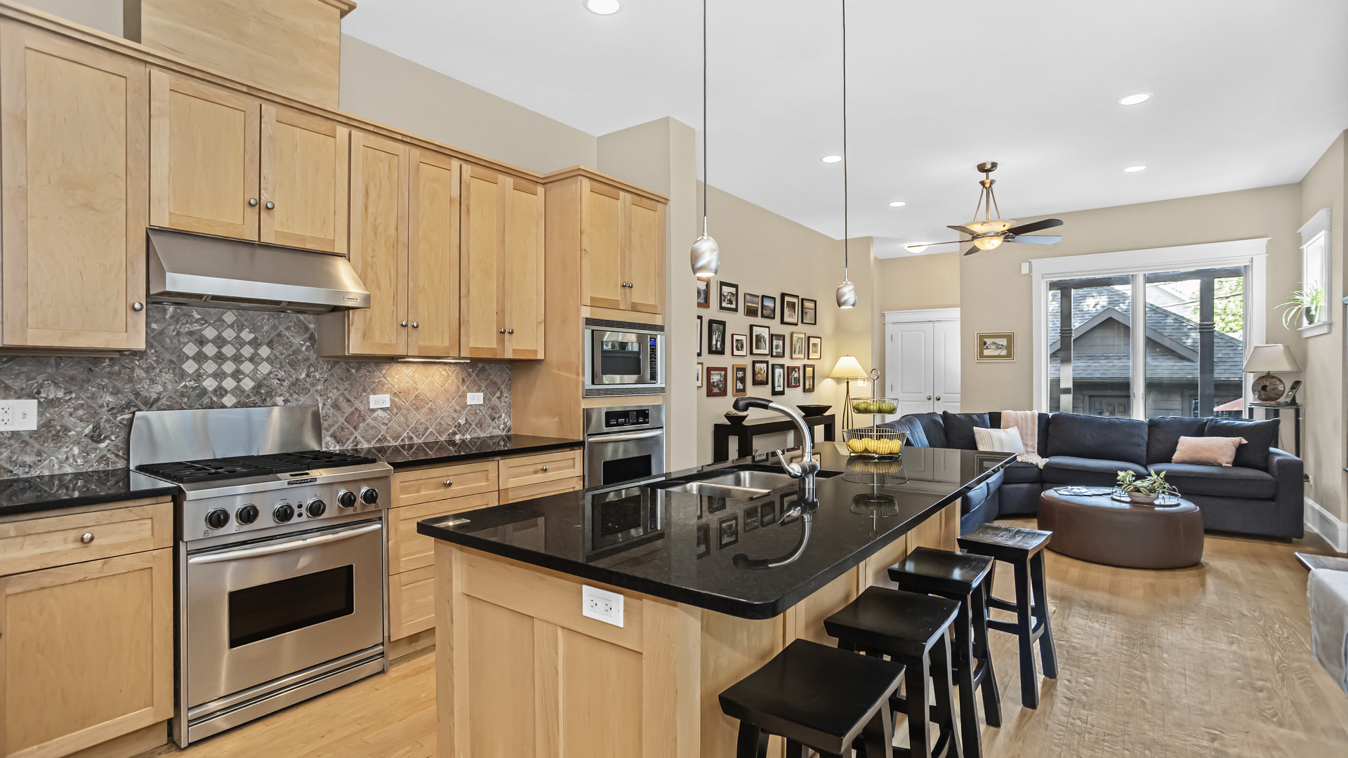 2014 HARRISON Street