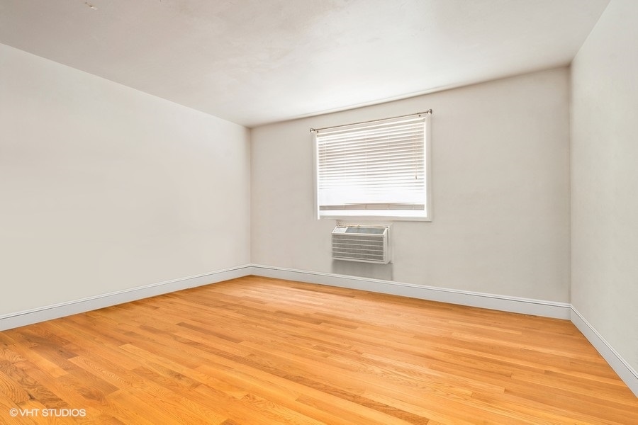 1925 Harrison Street Unit: 3H