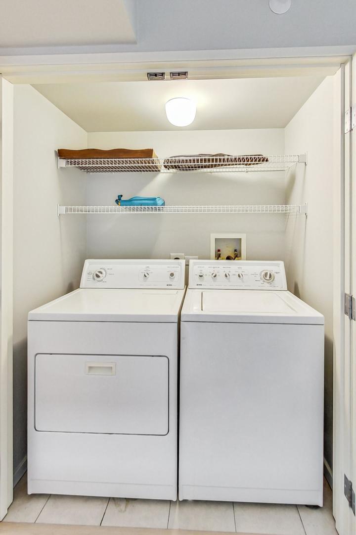 1720 MAPLE Avenue Unit: 1950