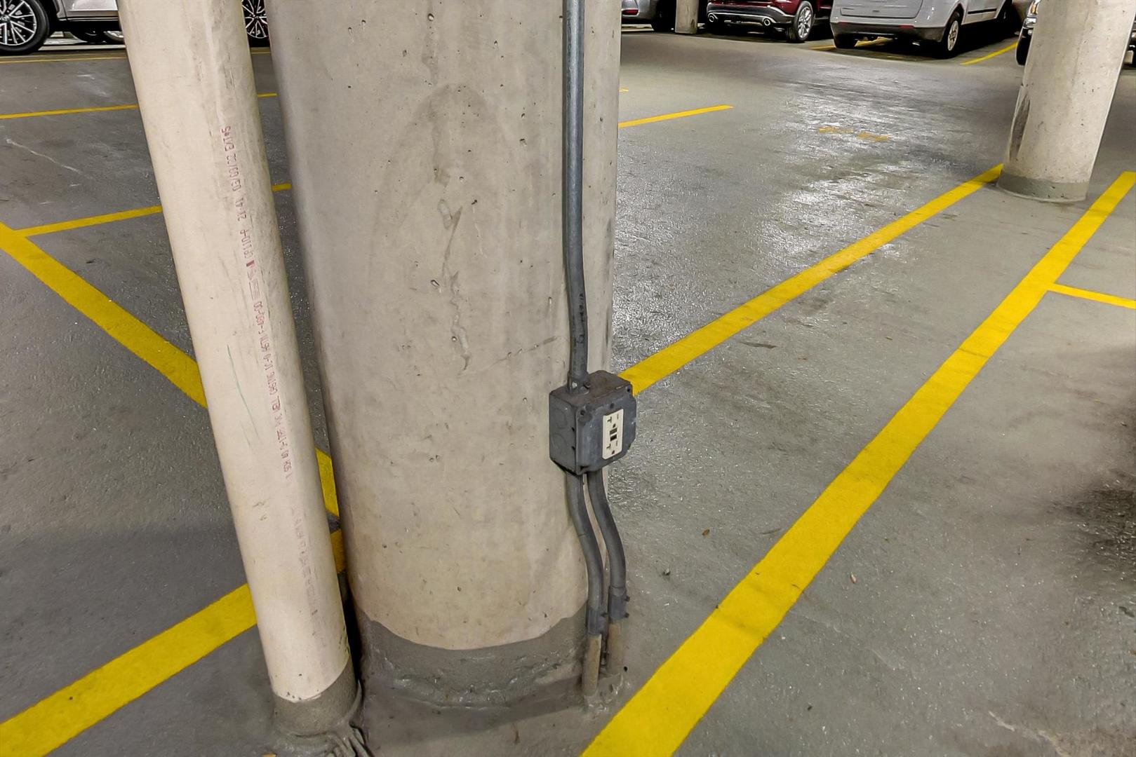 1720 MAPLE Avenue Unit: 1950