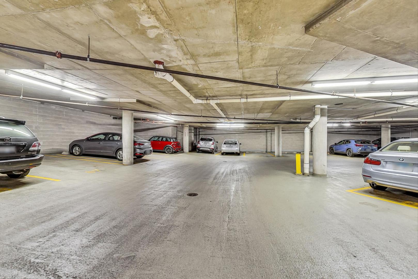 1720 MAPLE Avenue Unit: 1950