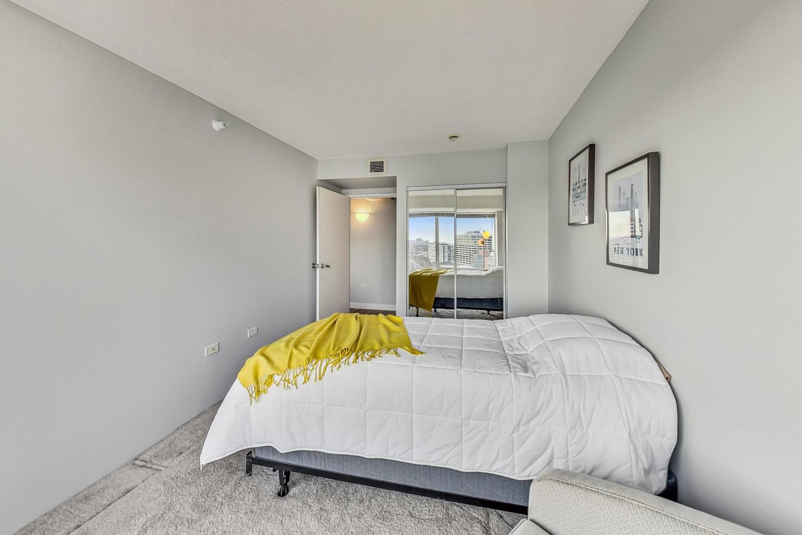 1720 MAPLE Avenue Unit: 1950