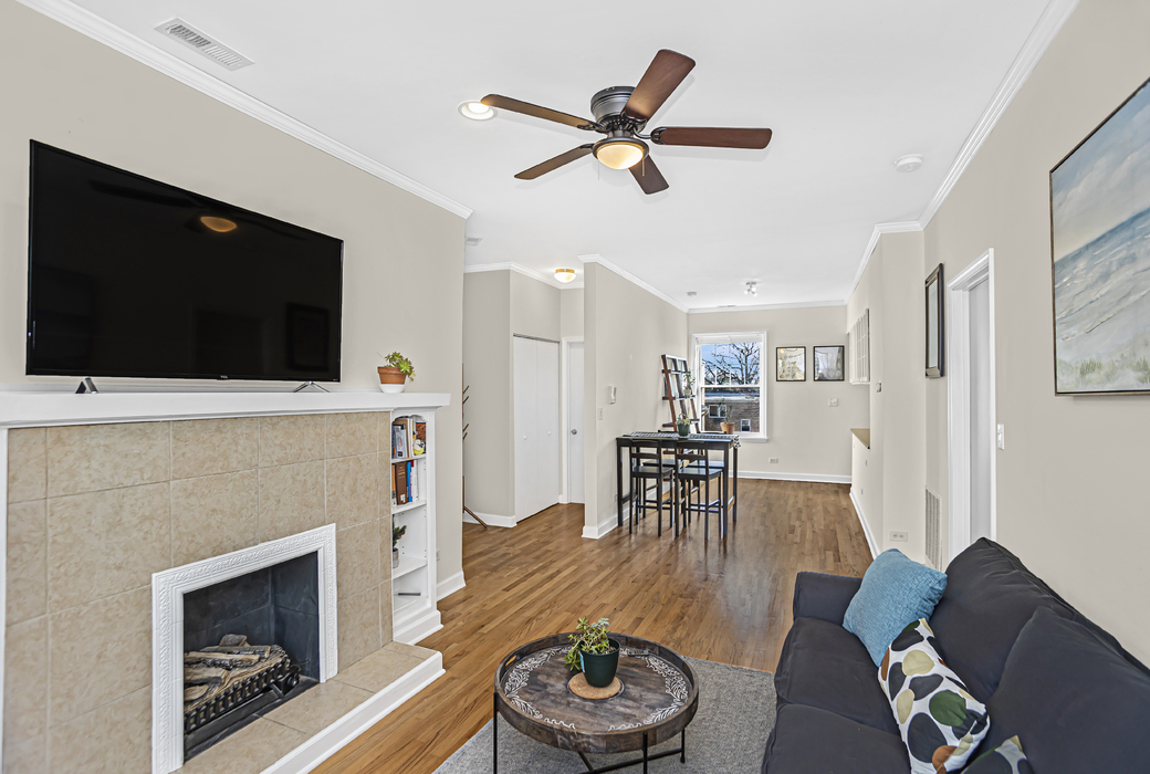 553 Elmwood Avenue Unit: 3