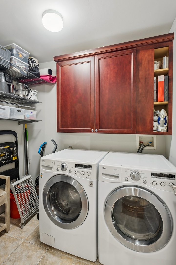 645 Custer Avenue Unit: 403