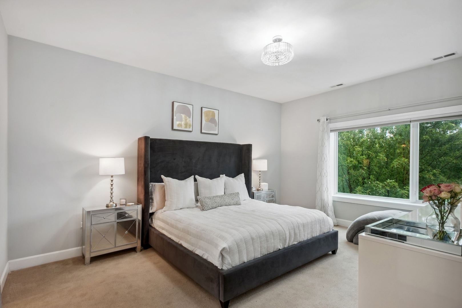 645 Custer Avenue Unit: 403