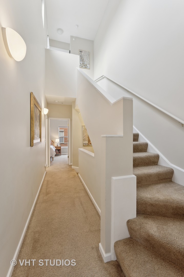 529 Chicago Avenue Unit: H