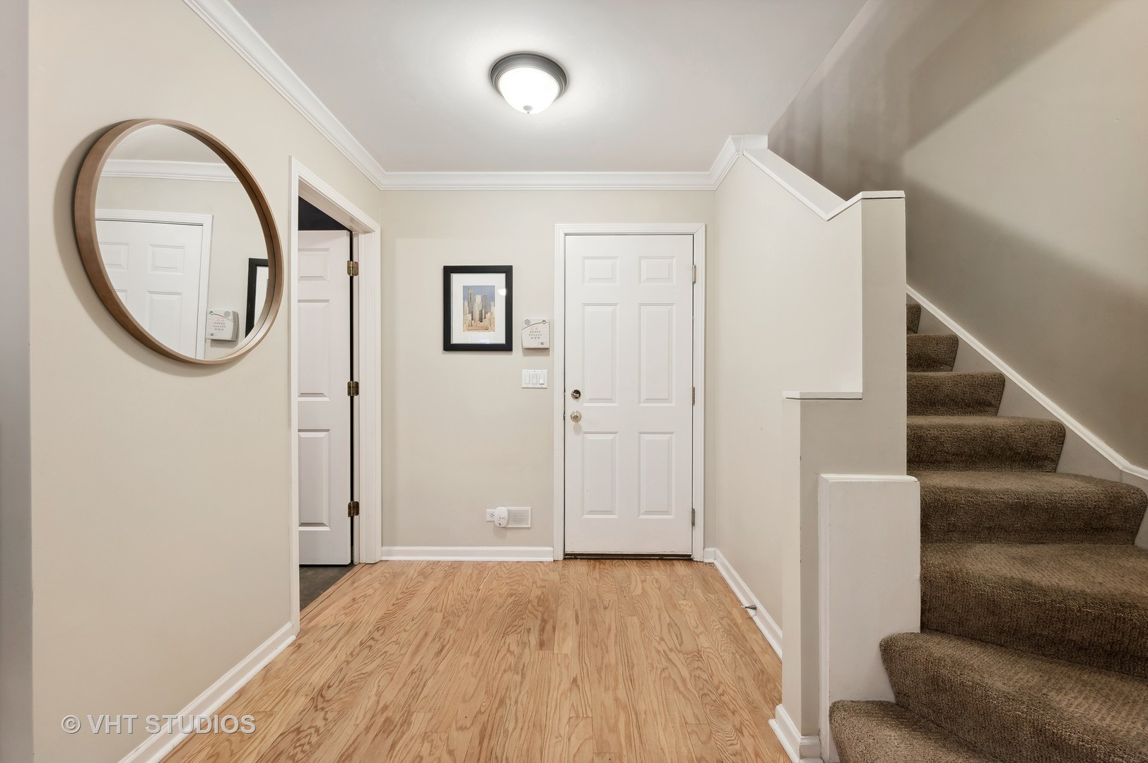 529 Chicago Avenue Unit: H