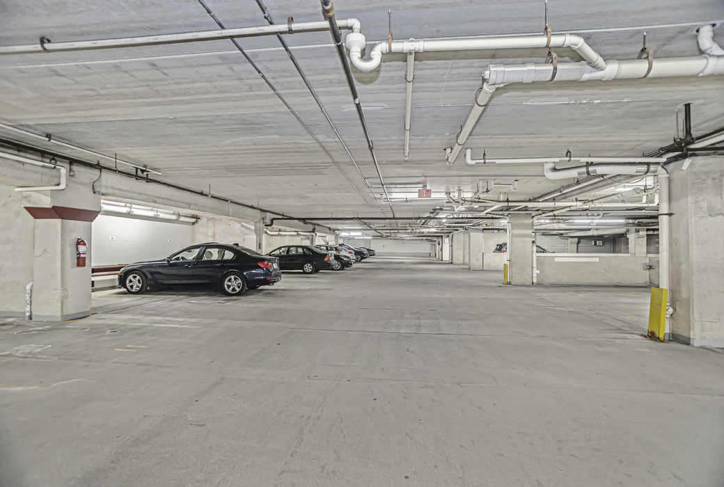 900 CHICAGO Avenue Unit: 415