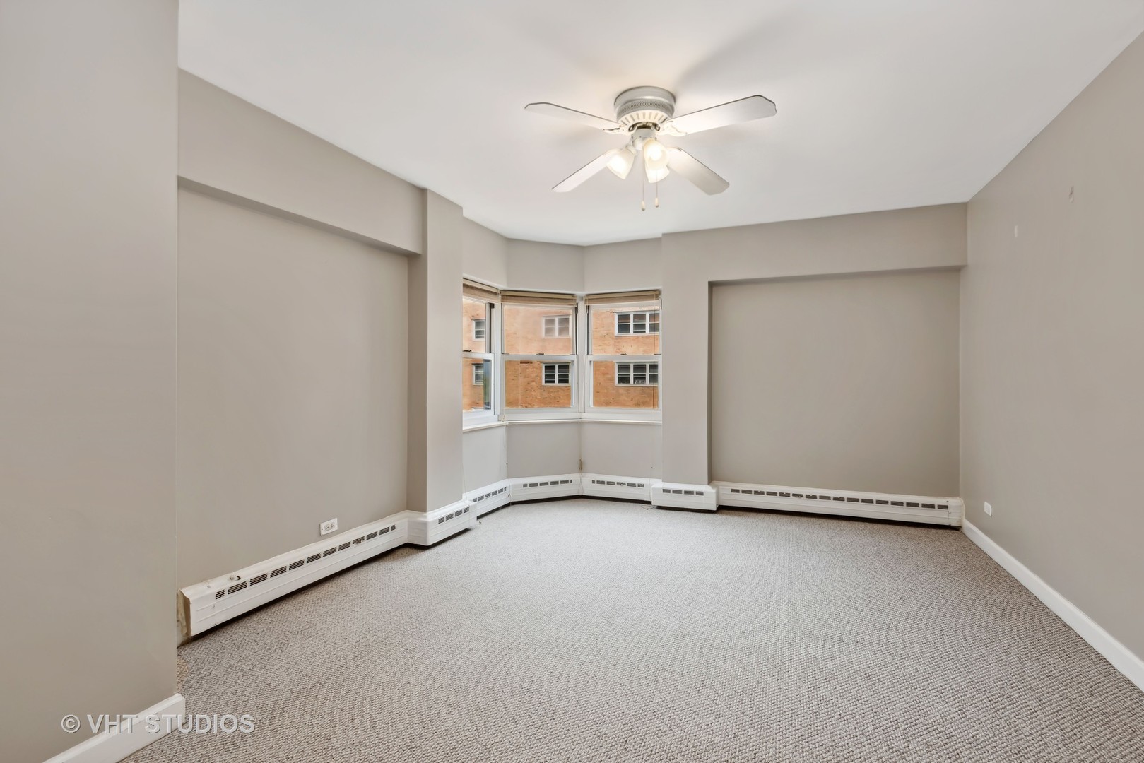 4980 N Marine Drive Unit: 1001