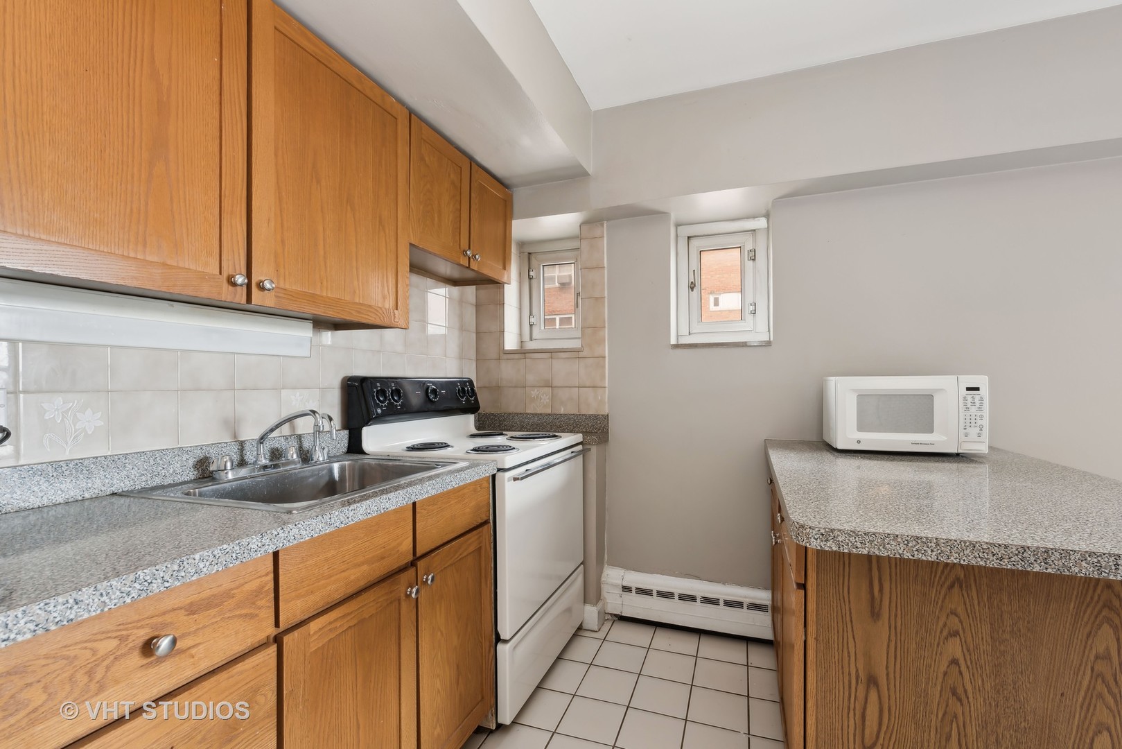 4980 N Marine Drive Unit: 1001