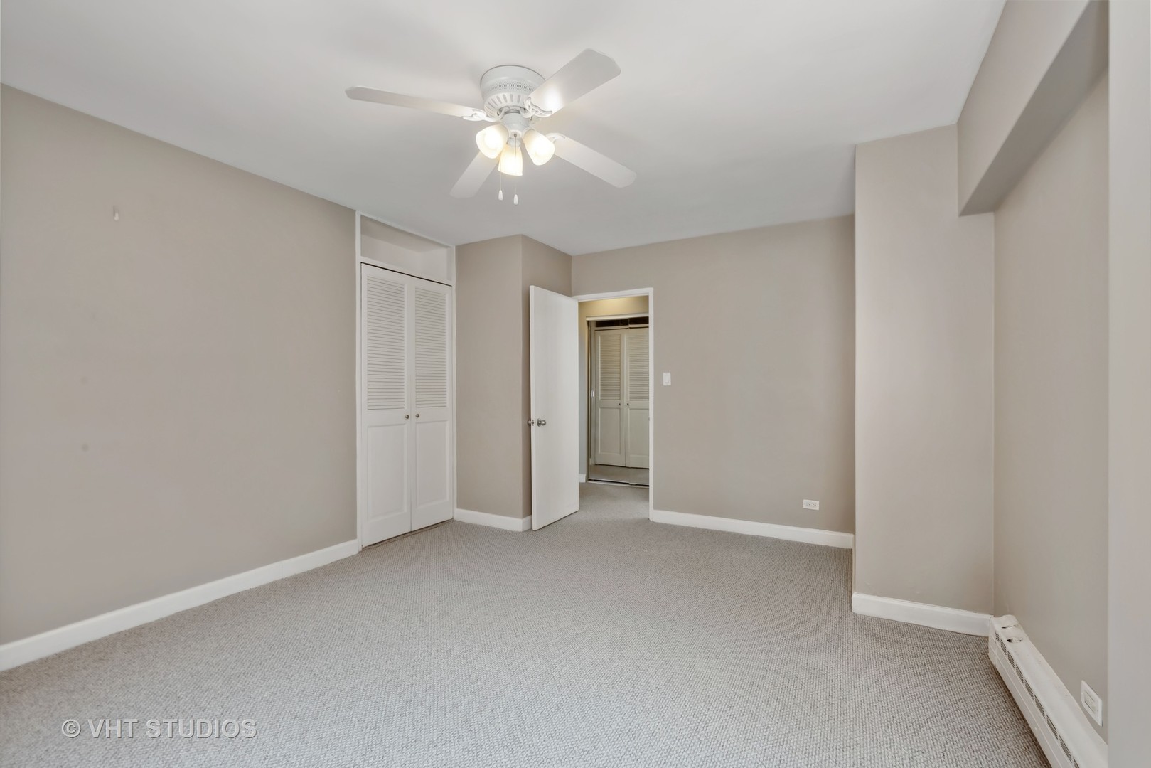 4980 N Marine Drive Unit: 1001