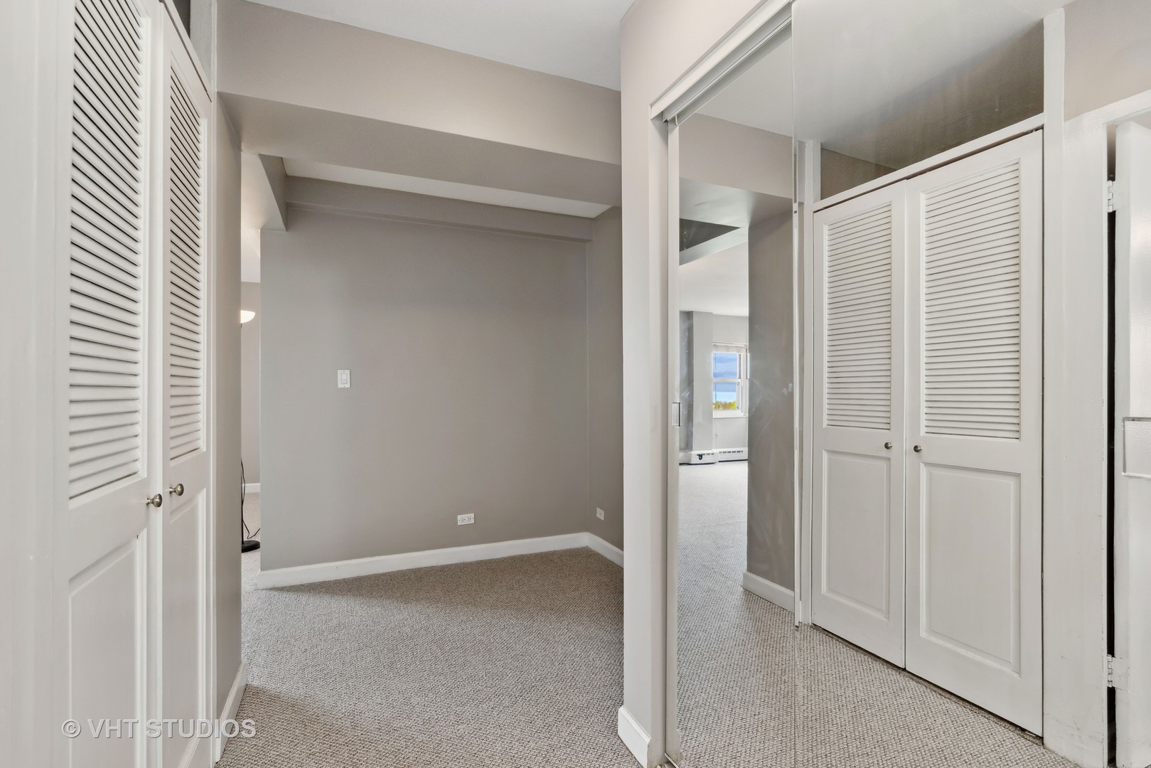 4980 N Marine Drive Unit: 1001