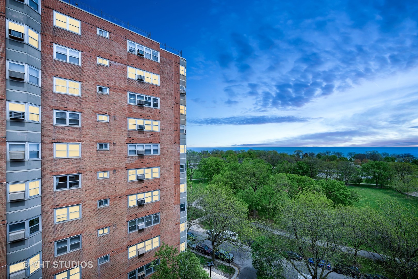 4980 N Marine Drive Unit: 1001