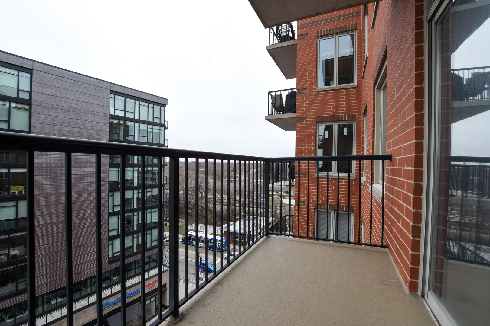 515 Main Street Unit: 707