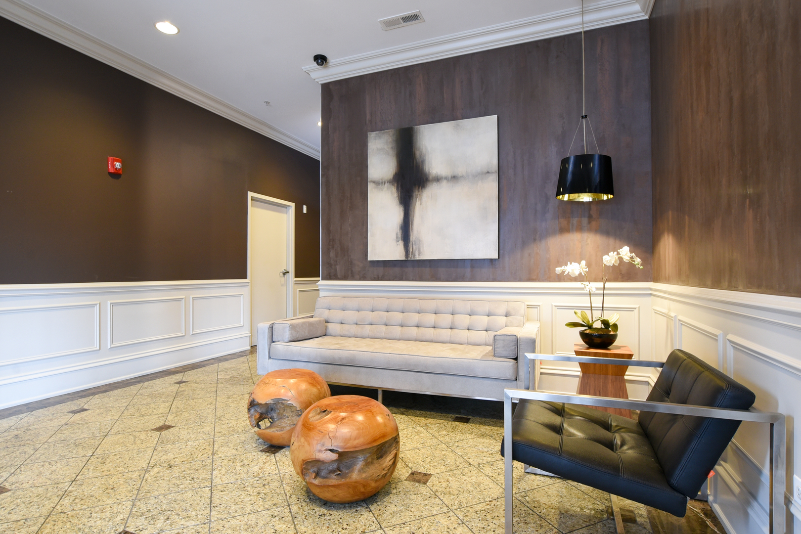 515 Main Street Unit: 707