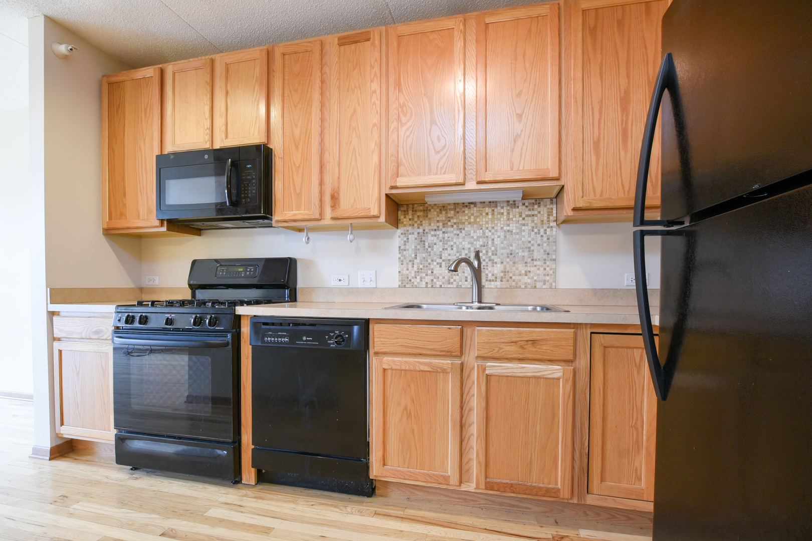 515 Main Street Unit: 707